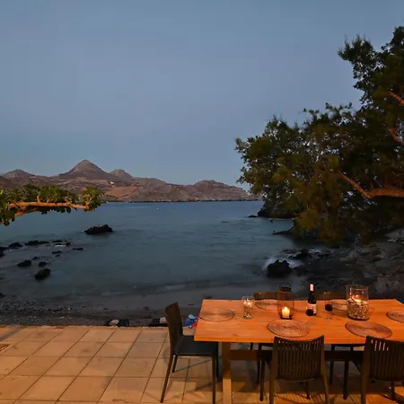 Palio Seafront House Damnoni